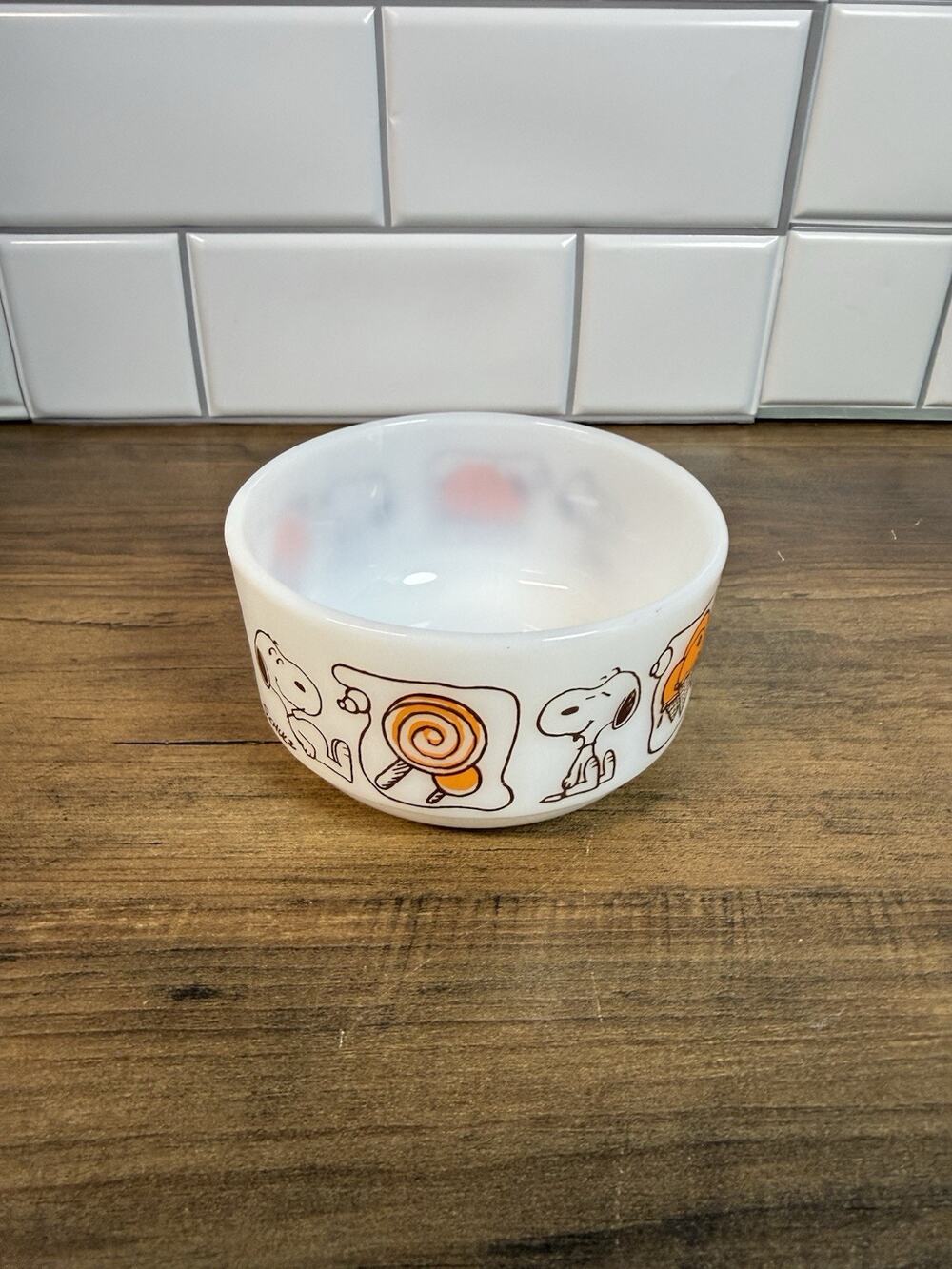VTG 1958 Snoopy Fire King SWEET Treats Ice Cream Bowl Anchor Hocking Schulz READ